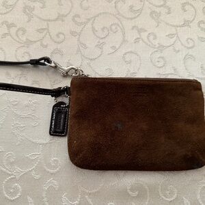 COACH Chocolate Brown Suede Wristlet with hang tag . Nice Condition